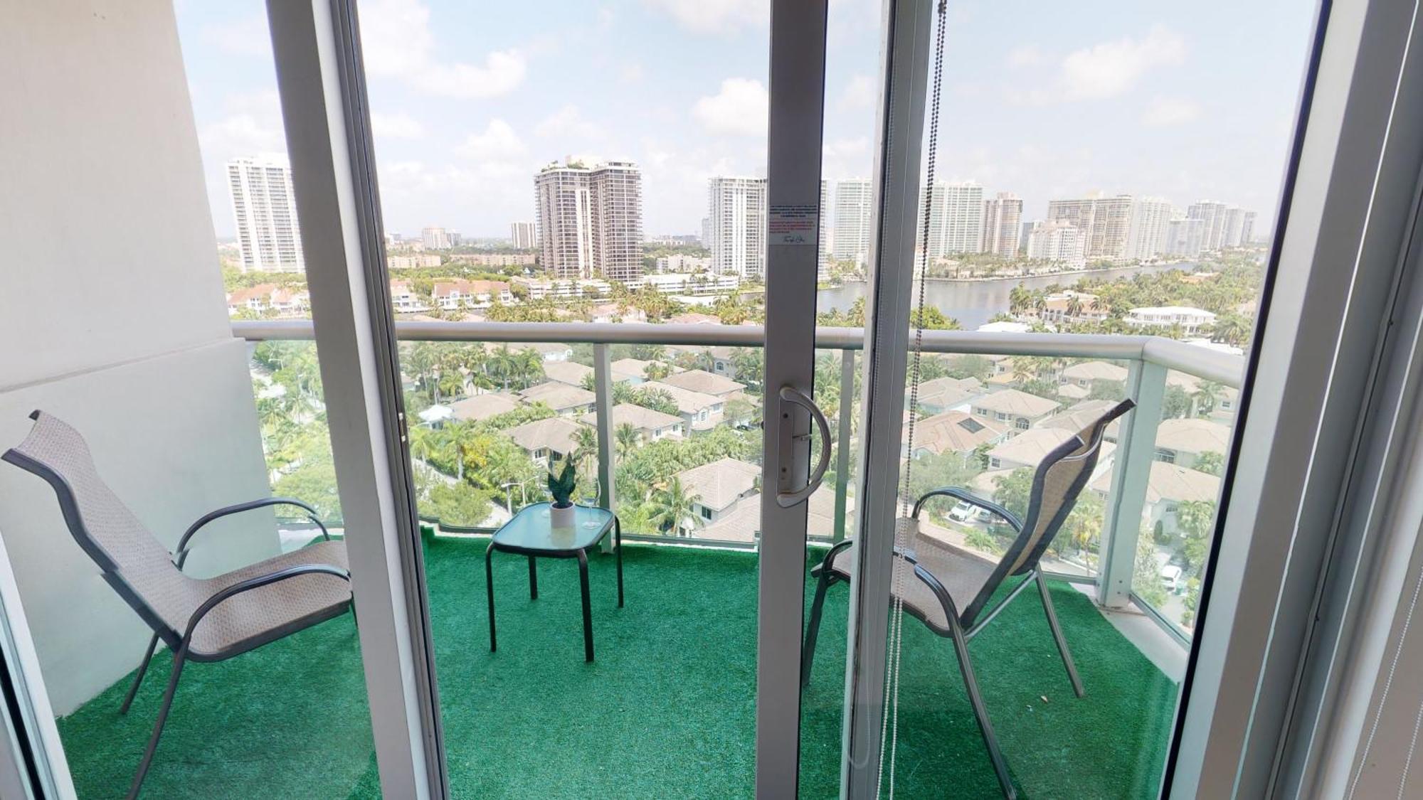 Ocean Reserve Condo By Flatsaway Miami Beach Ruang foto